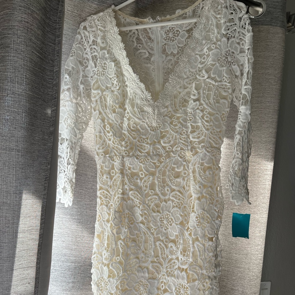 Crocheted vneck dress